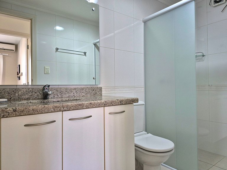 Quadra Mar 3 Quartos & Vaga |Vista Livre |CURTA235