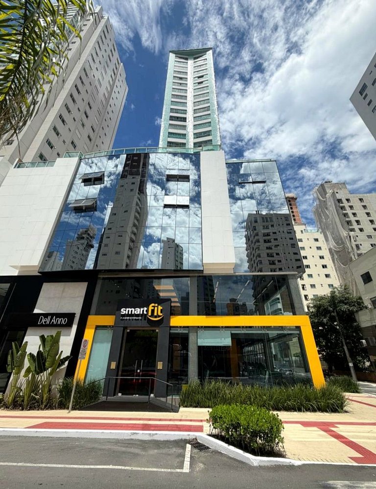 Completo & Amplo Próx. Academia SmartFit |CURTA220