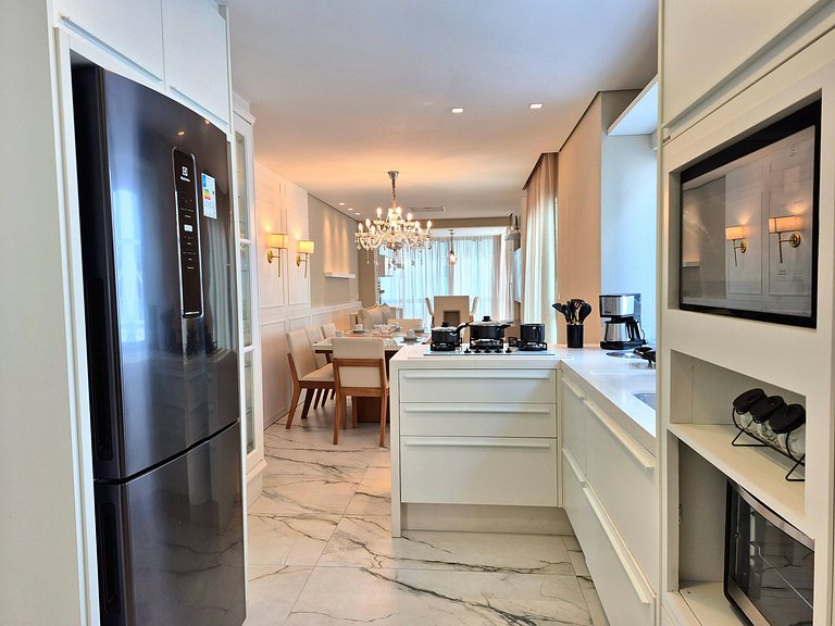 3 Suítes Elegance 150m Praia Central |CURTA238