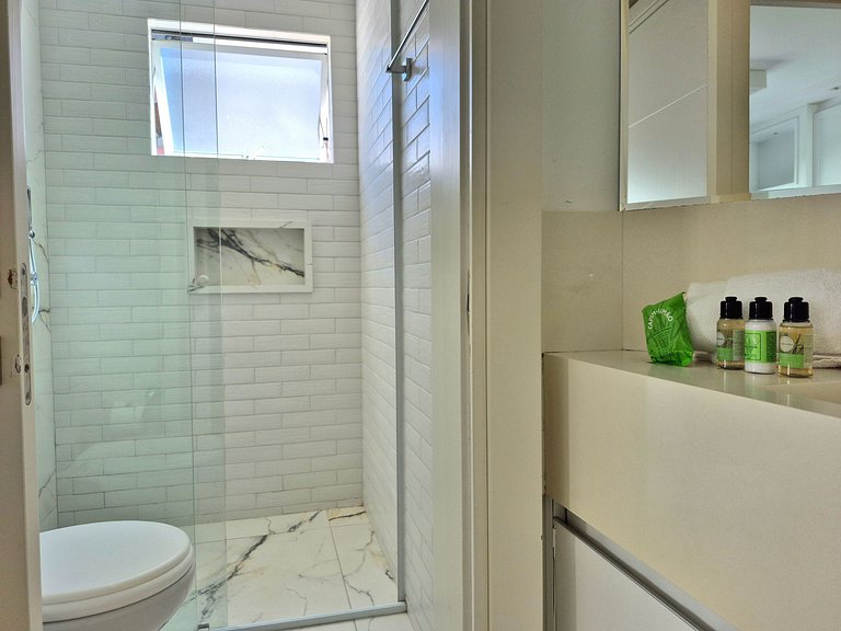 3 Suítes Elegance 150m Praia Central |CURTA238