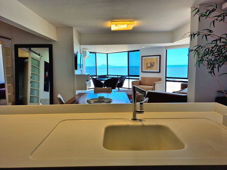 CURTA!|134| Frente Mar |2 Q |Vista Incrível