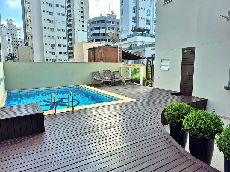 Sacada Churrasqueira| Central 2 Suítes |CURTA131