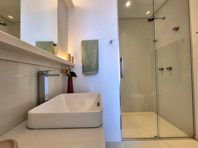 Boho Elegance Brava Arts 2 Suítes |CURTA240