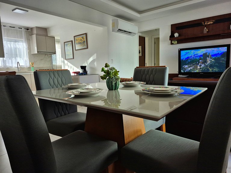 CURTA! |197| Apê Central 2 Quartos | 150m Praia