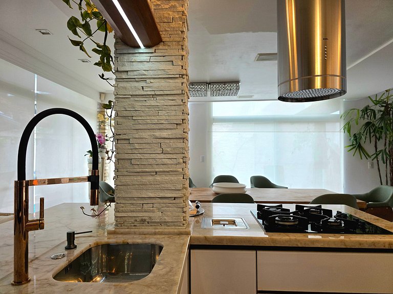 Casa Piscina Privativa Roda Gigante |CURTA135
