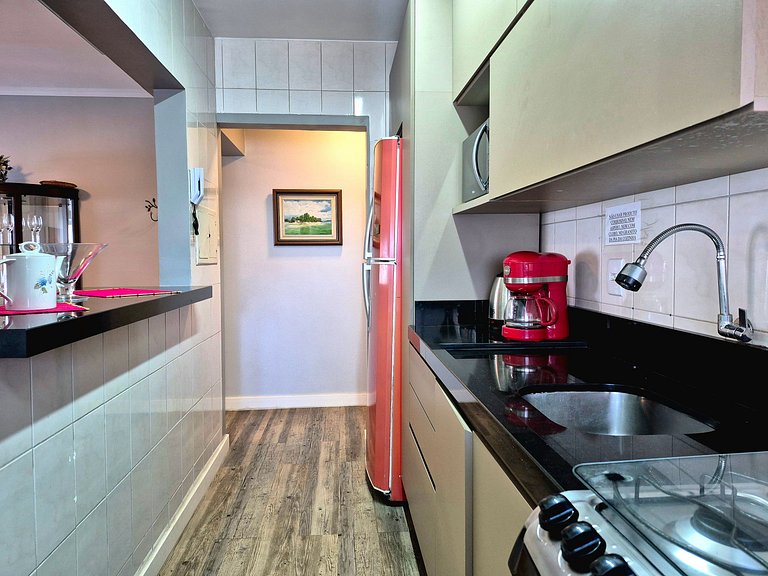 Apartamento Central na Av. Brasil |CURTA128