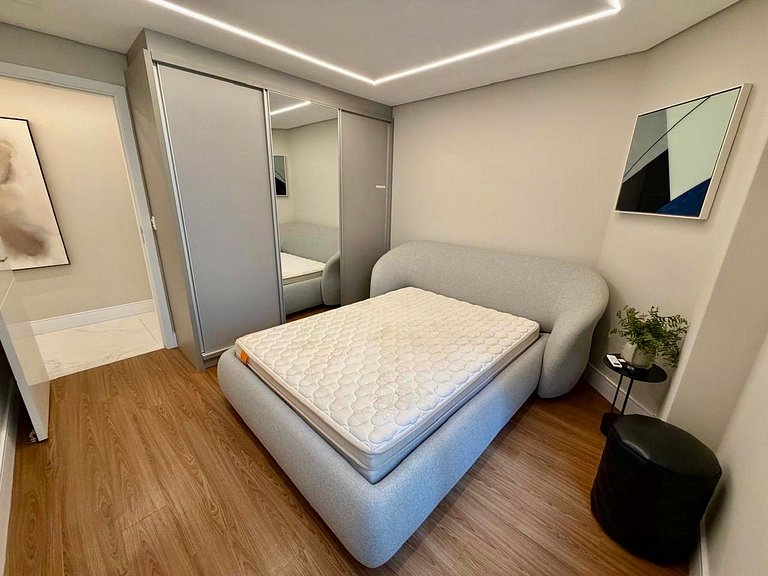 Luxury 4 suites l Oceanfront l Barra Sul by CURTA!