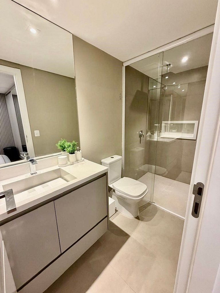 Luxury 4 suites l Oceanfront l Barra Sul by CURTA!