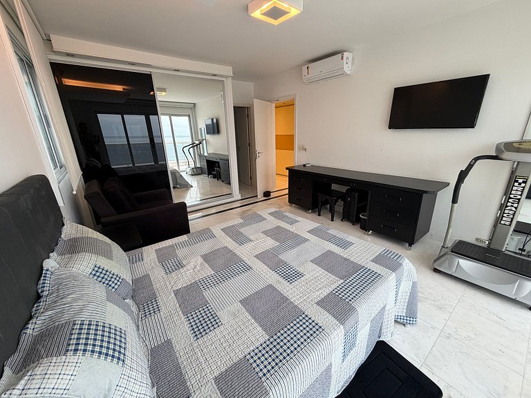 Like! (237) Panoramic view with balcony 4 suites