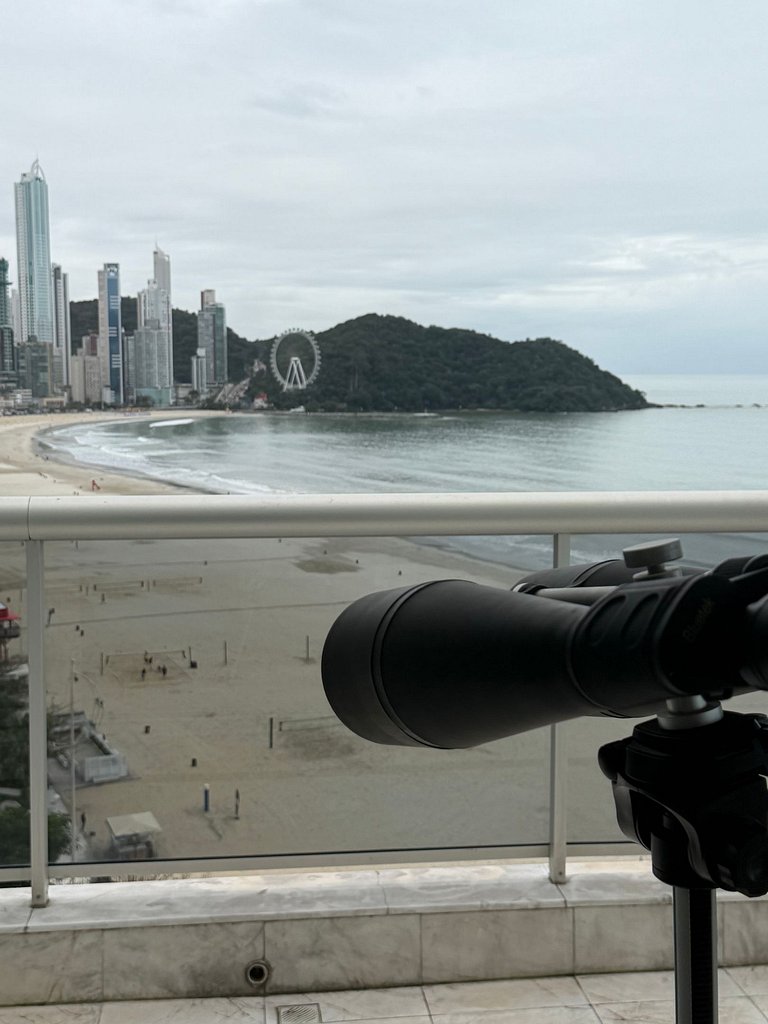 Cobertura  4 suítes vista panorâmica de 180 graus