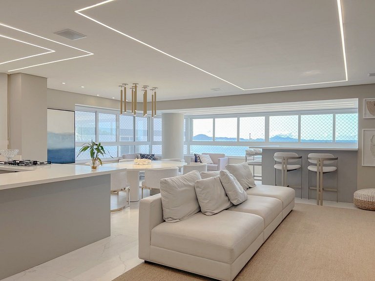 Luxo 4 suites l Frente mar l Barra Sul by CURTA!