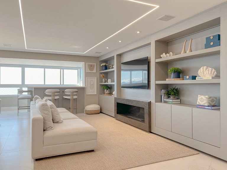 Luxury 4 suites l Oceanfront l Barra Sul by CURTA!