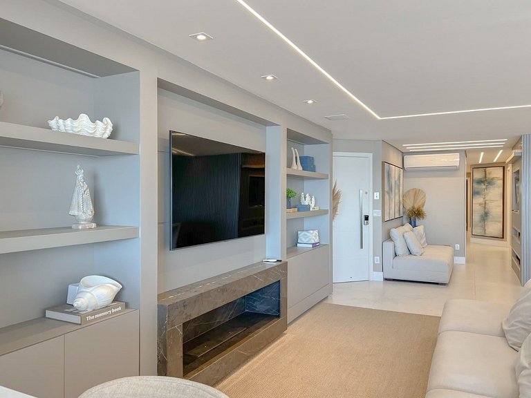 Luxury 4 suites l Oceanfront l Barra Sul by CURTA!