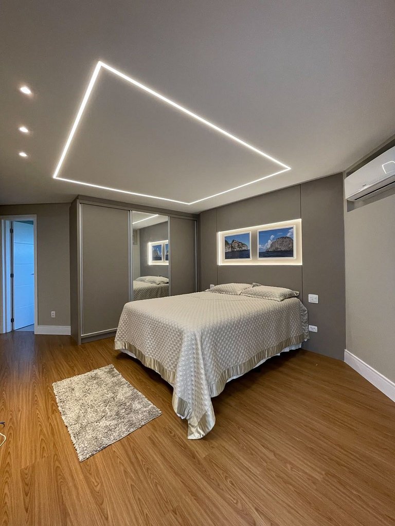 Luxury 4 suites l Oceanfront l Barra Sul by CURTA!