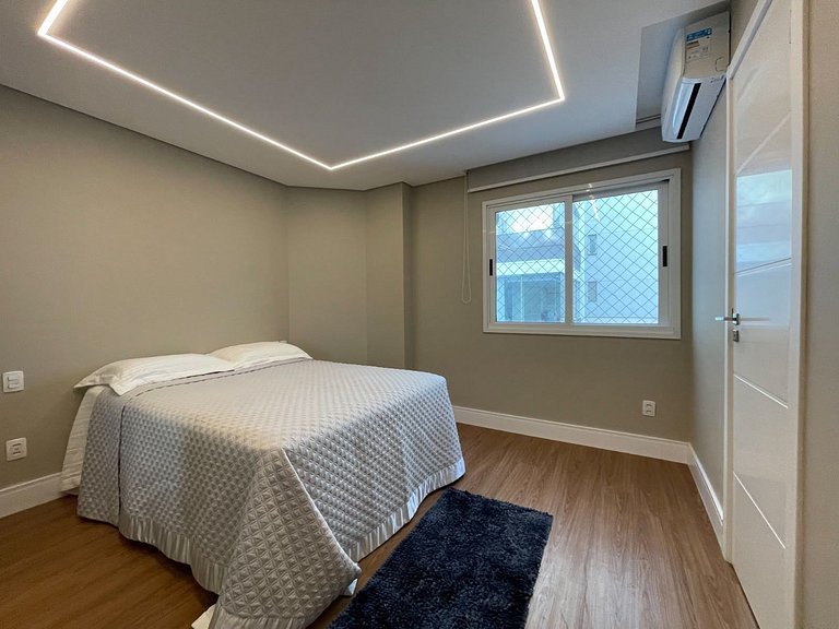Luxury 4 suites l Oceanfront l Barra Sul by CURTA!